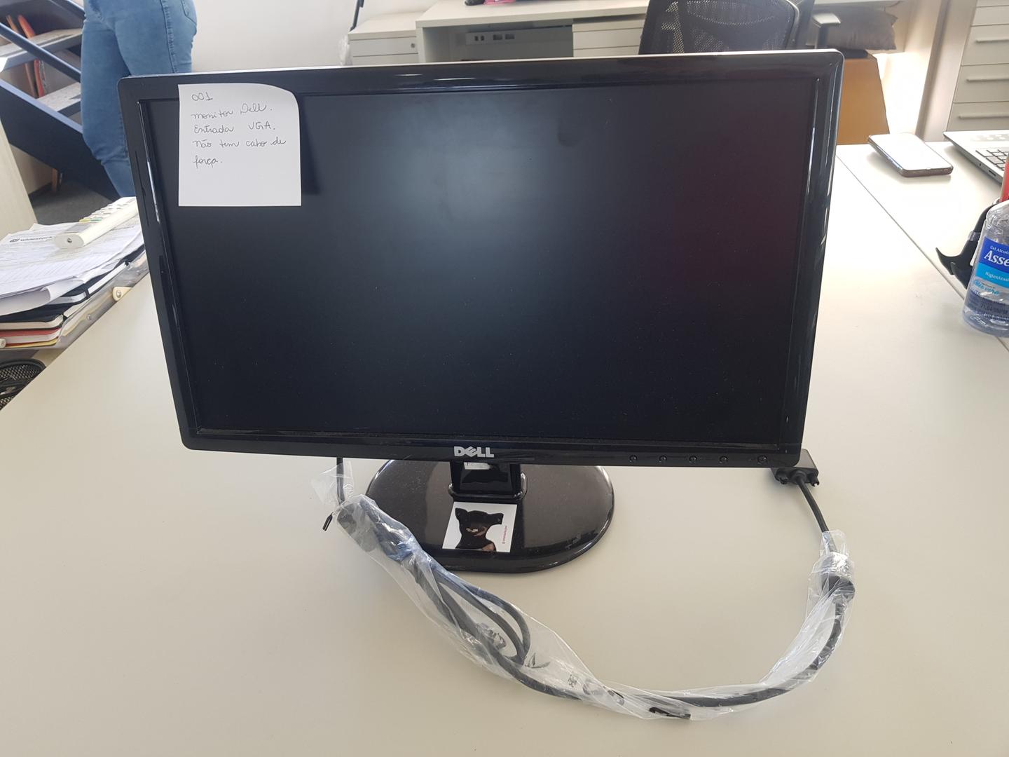 Monitor Dell 19" LCD