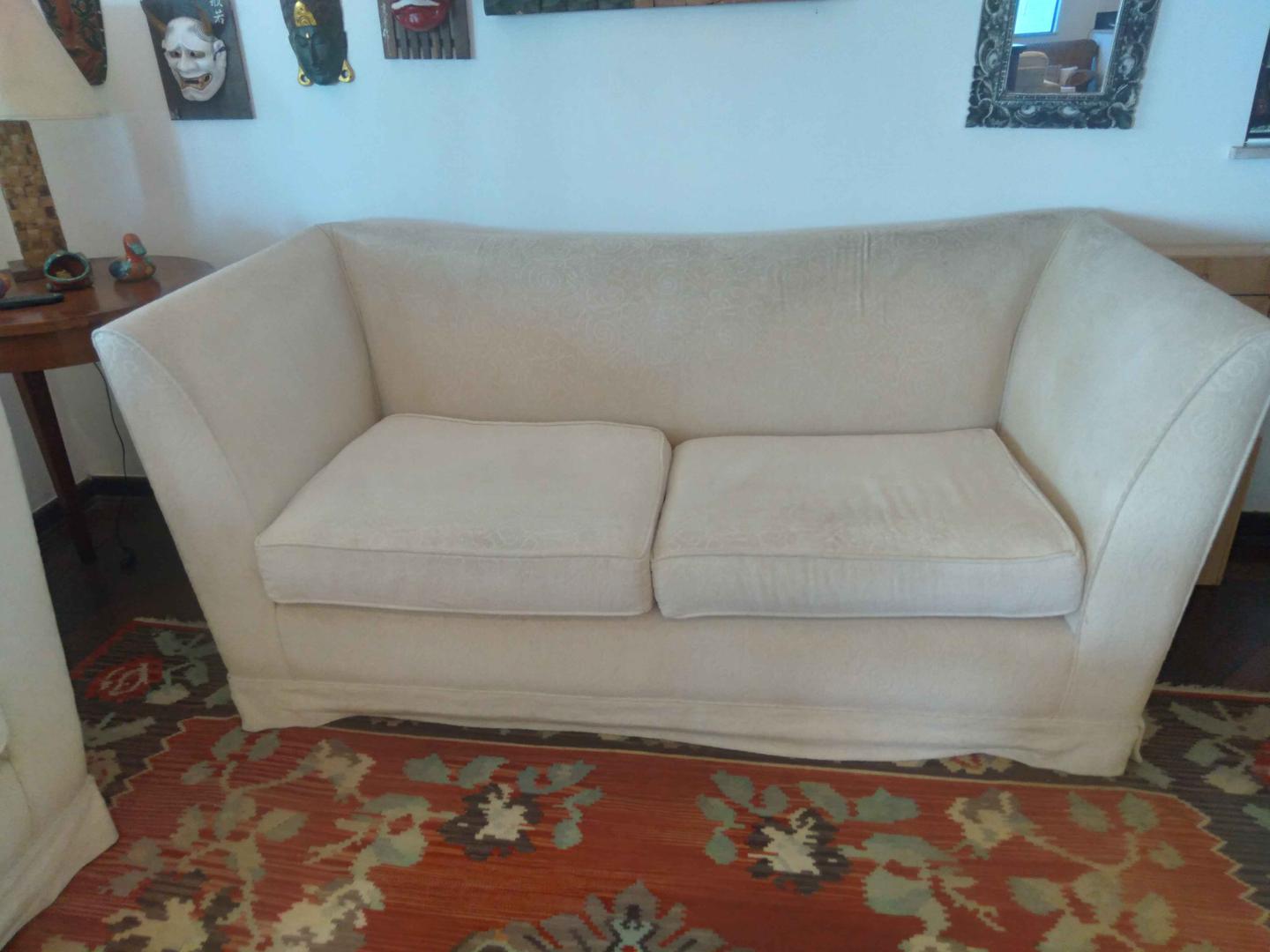 Sofa c/ 2 lugares em Estofado / Tecido Branco 81 cm x 178 cm x 83 cm