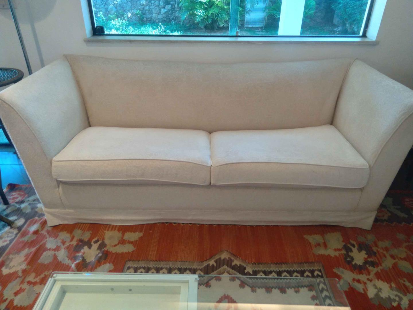 Sofa c/ 2 lugares em Estofado / Tecido Branco 81 cm x 178 cm x 83 cm