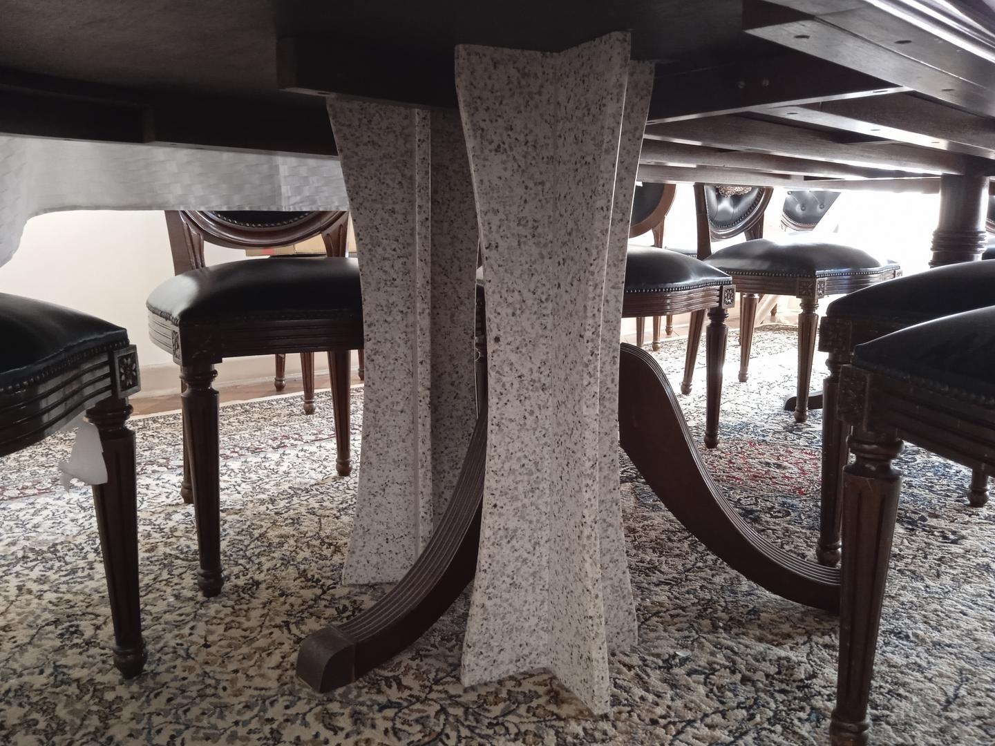 Mesa de apoio em Mármore Cinza 77 cm x 100 cm x 50 cm