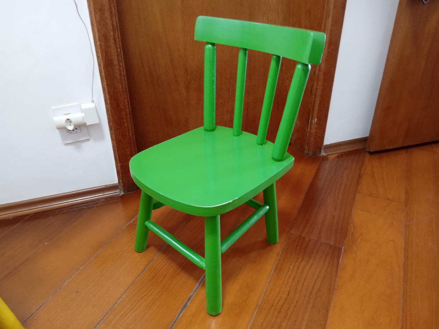 Cadeira fixa infantil em Madeira Verde 60 cm x 37 cm x 35 cm