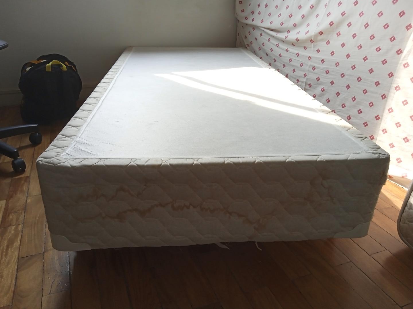 Cama box de solteiro em Tecido / Madeira Bege 35 cm x 188 cm x 87 cm