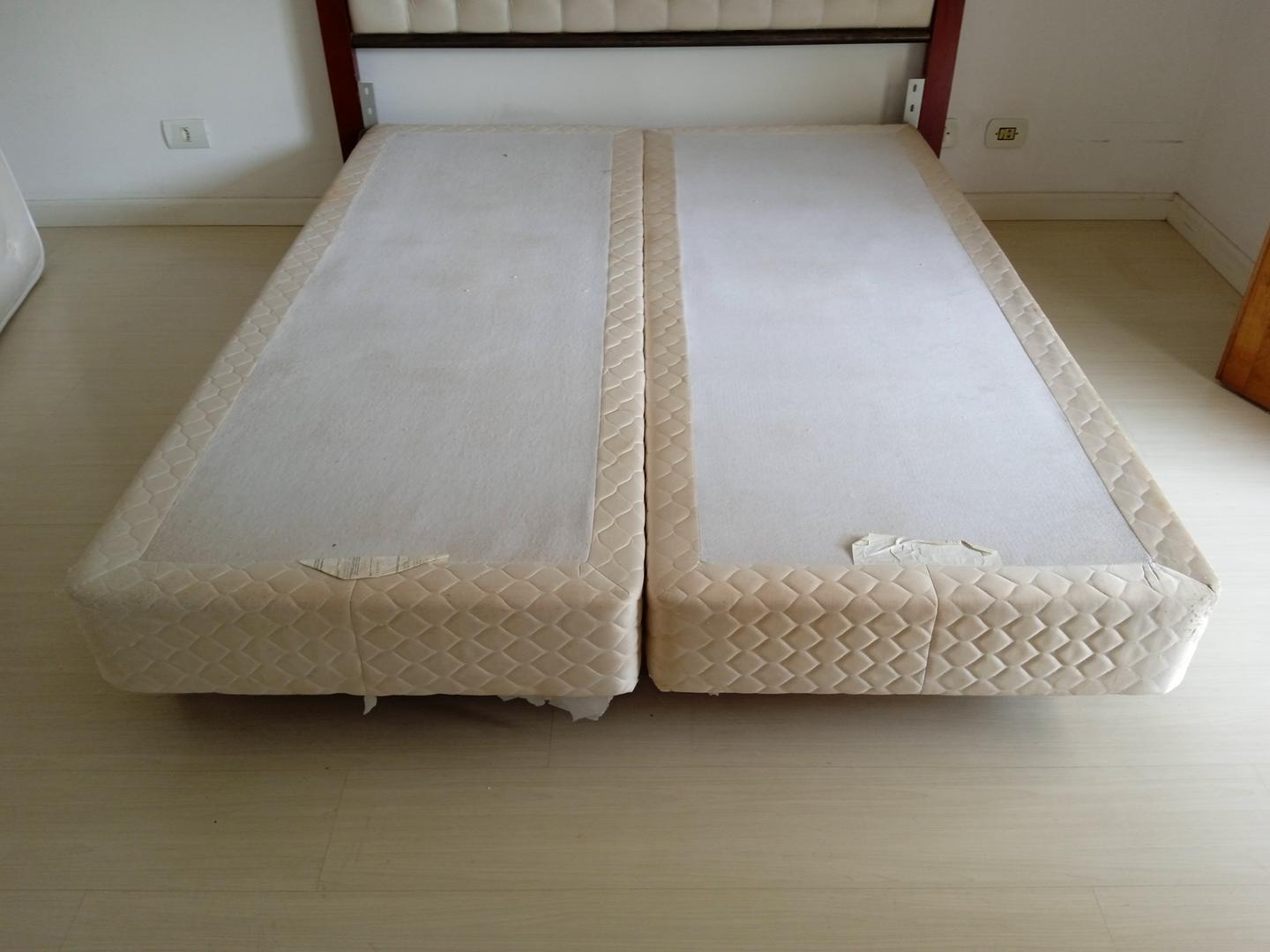 Cama box Queen Bipartida em Tecido Bege 32 cm x 196 cm x 78 cm