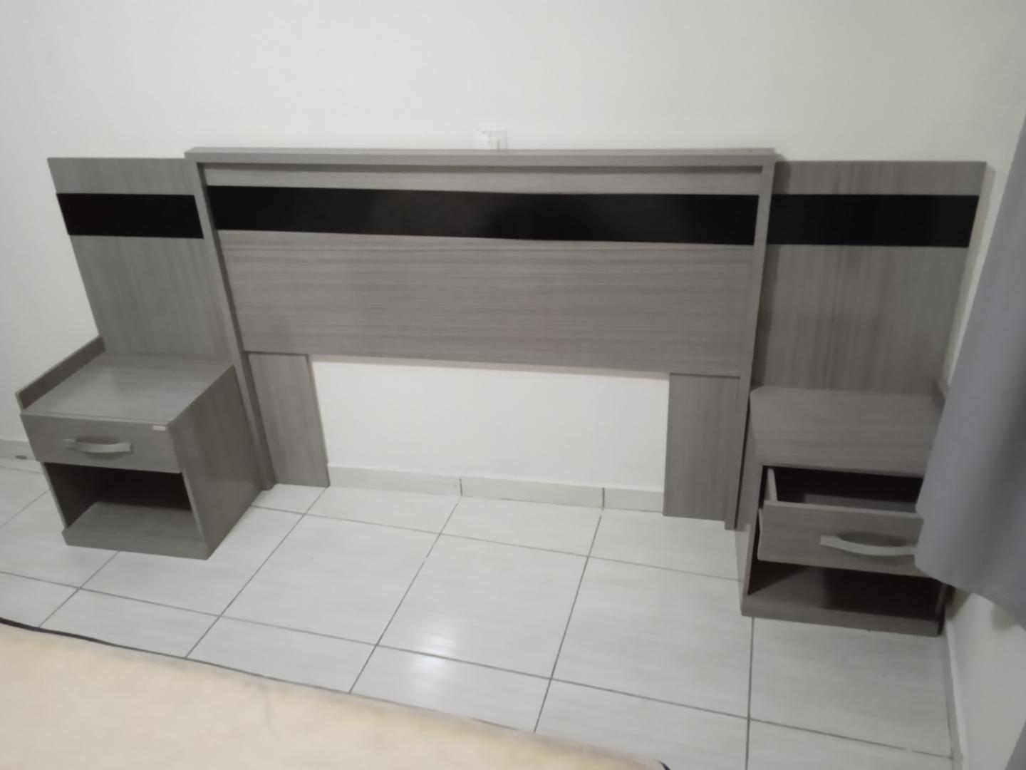 Cabeceira de casal padrão c/ 2 gavetas Havana em MDF Cinza 103 cm x 234 cm x 40 cm