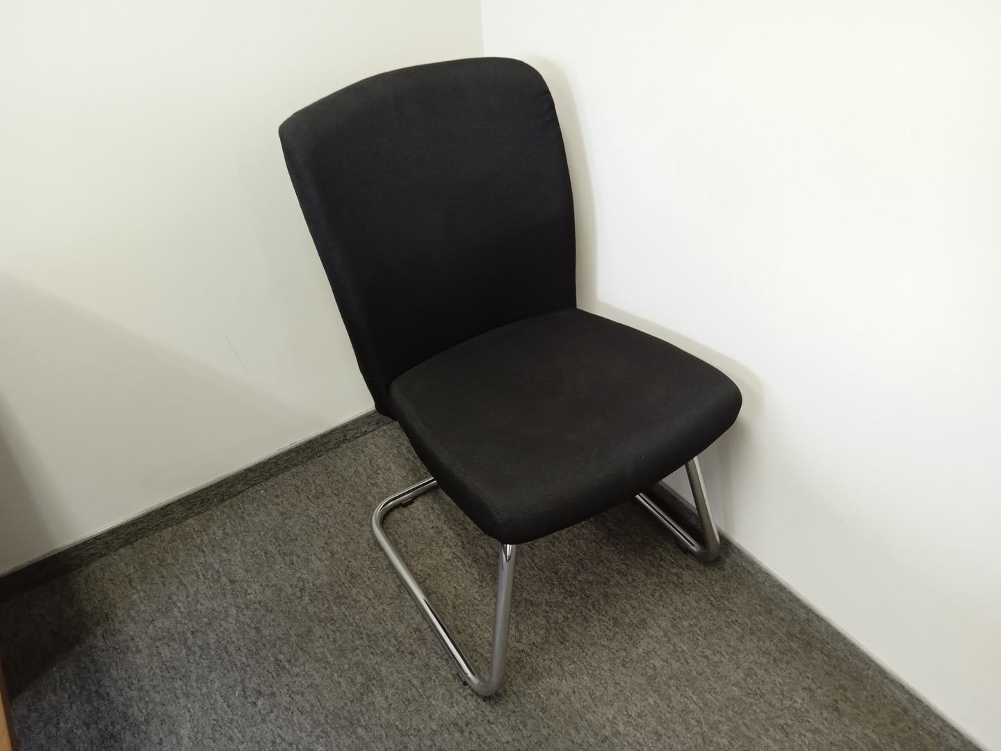 Cadeira de escritório fixa estofada s/ braços tecno seating em Aço / Tecido Preto