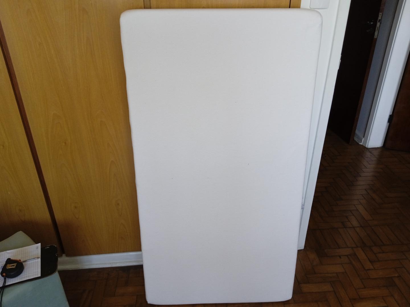 Berço em MDF Branco 90 cm x 138 cm x 75 cm