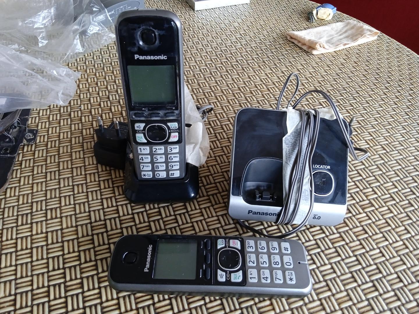 Telefone de base Panasonic PNLC1030 Cinza