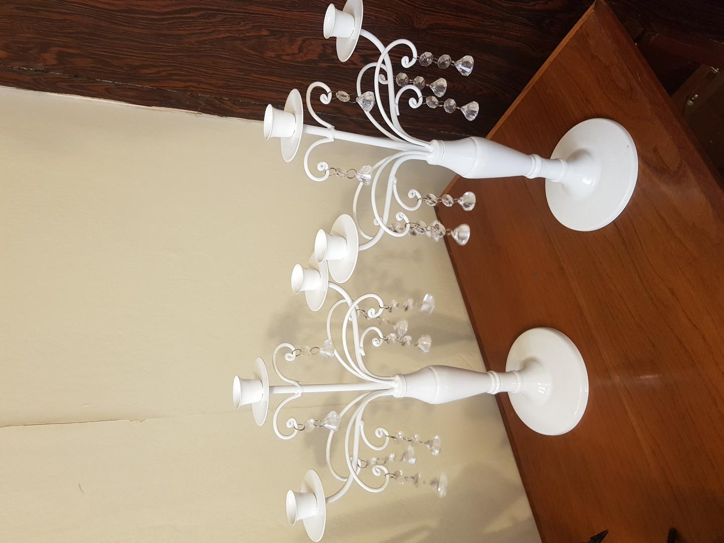 Castiçal três velas em Ferro Branco 39 cm x 28 cm x 12 cm