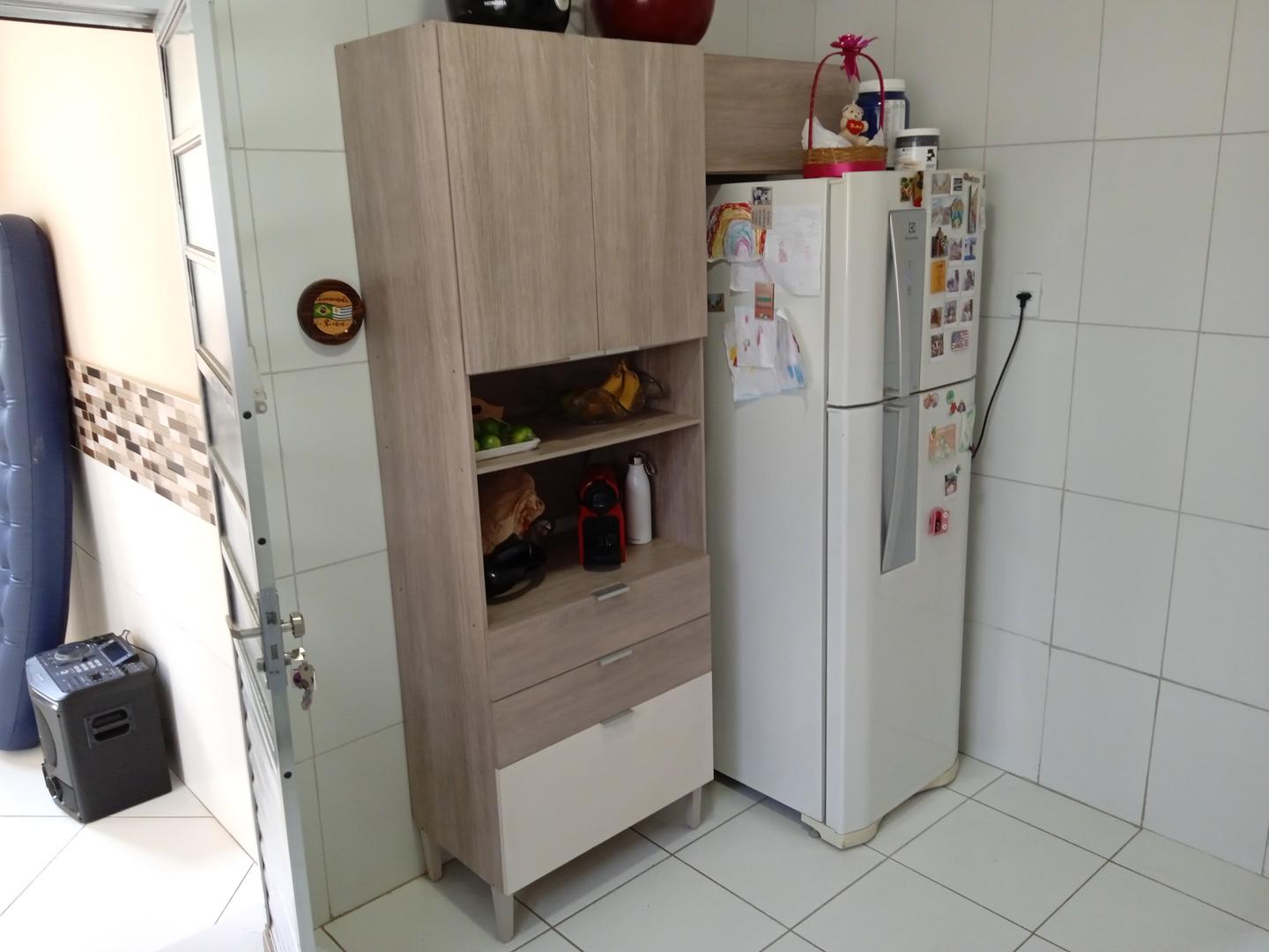 Armário de cozinha c/ 3 gavetas e 3 portas em MDF Marrom 206 cm x 150 cm x 44 cm