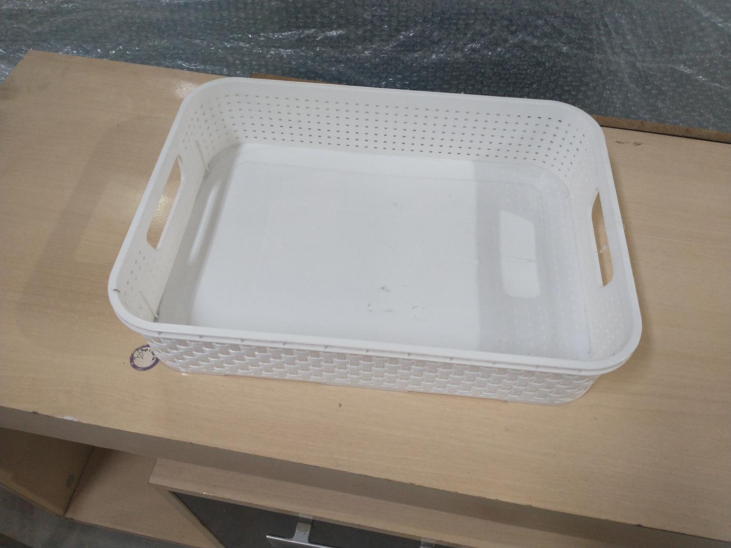 Cesta Organizadora em Plástico Branco 8 cm x 38 cm x 28 cm