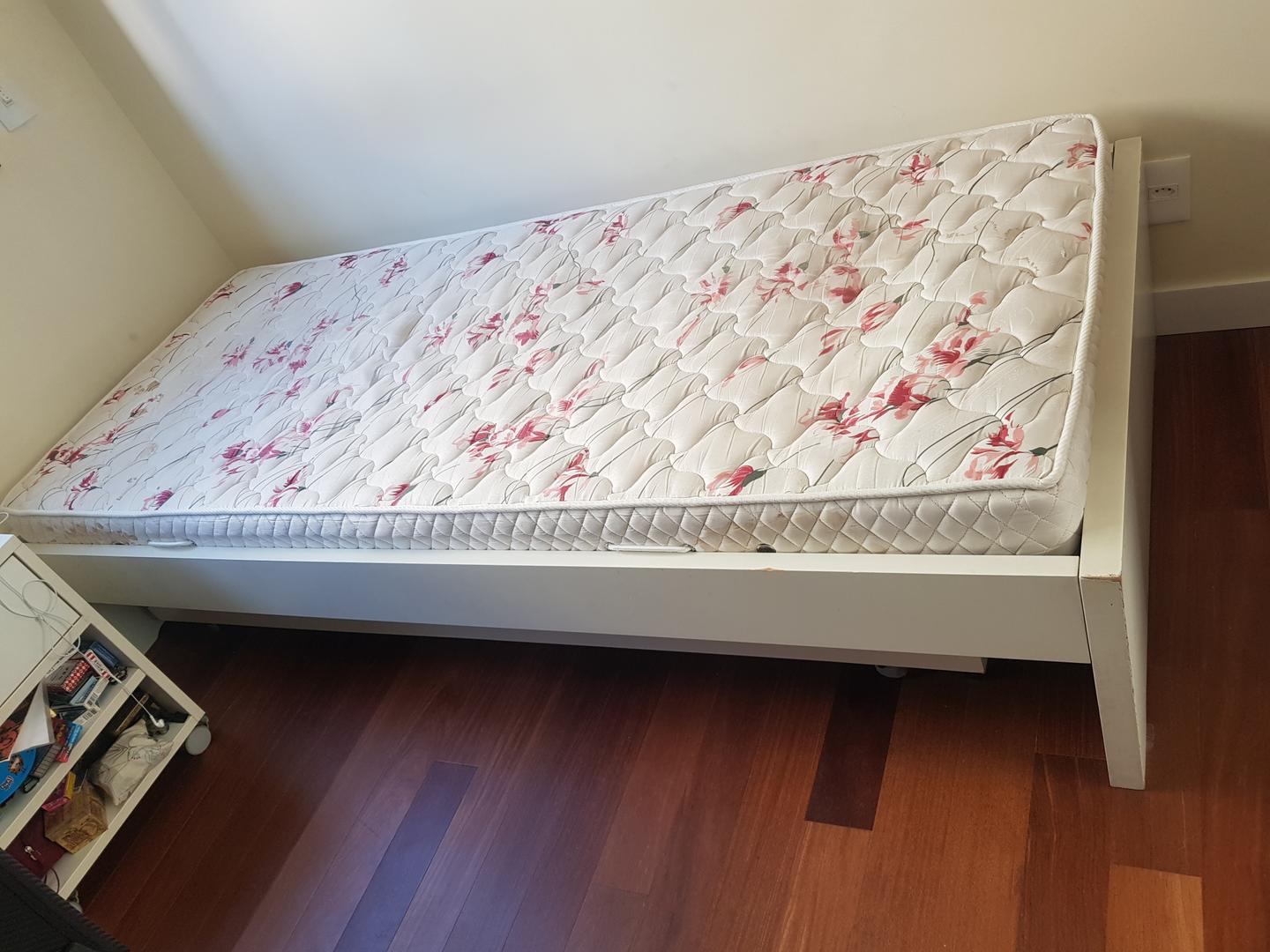 Cama de solteiro  em Madeira Branco 43 cm x 218 cm x 96 cm