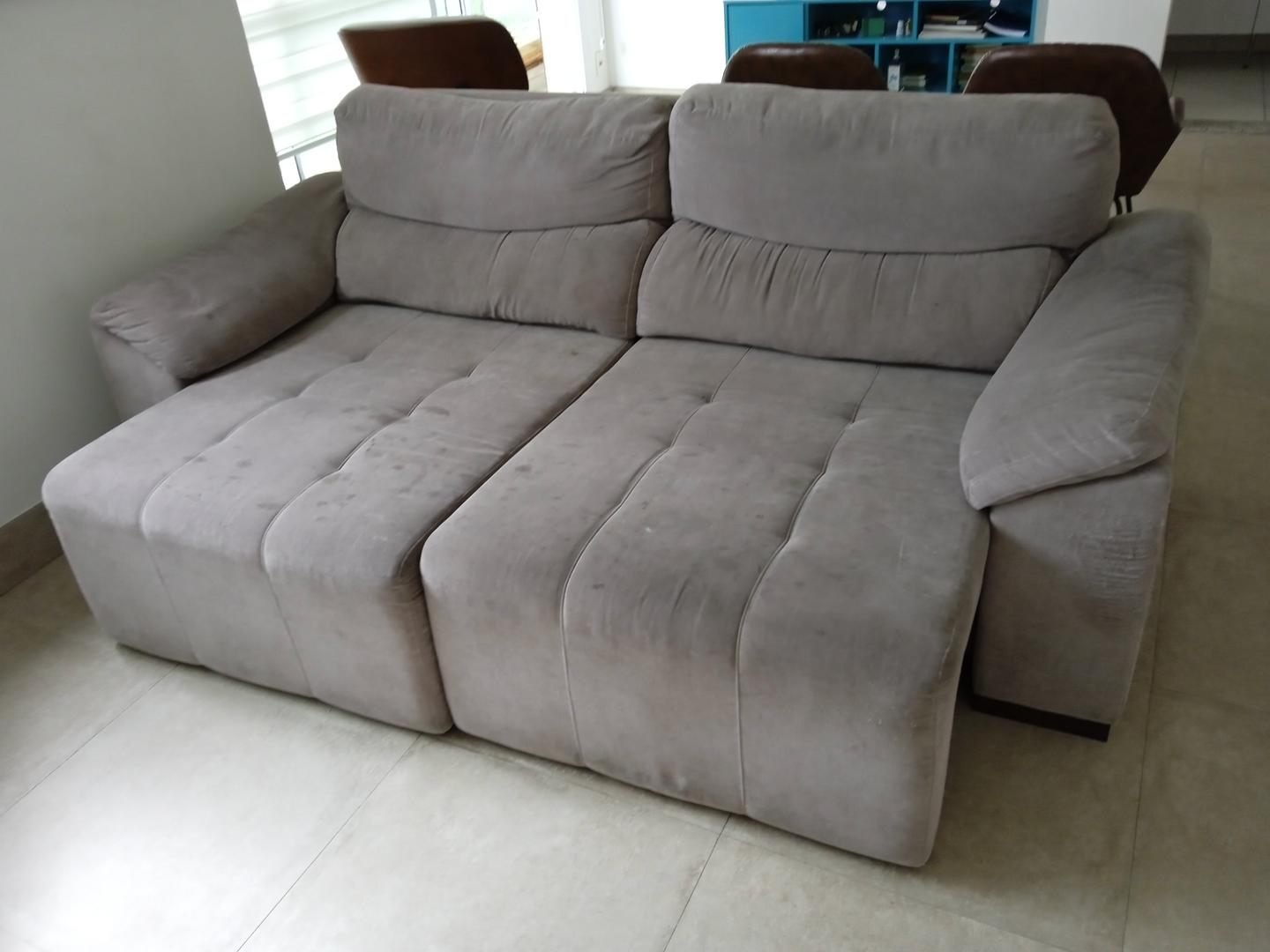 Sofá retrátil c/ 2 lugares em Estofado / Tecido Cinza 86 cm x 230 cm x 110 cm