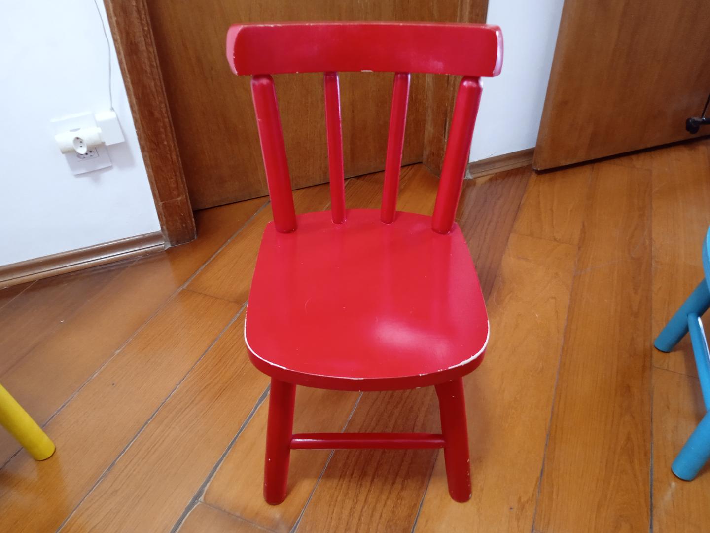 Cadeira fixa infantil em Madeira Vermelho 60 cm x 37 cm x 35 cm
