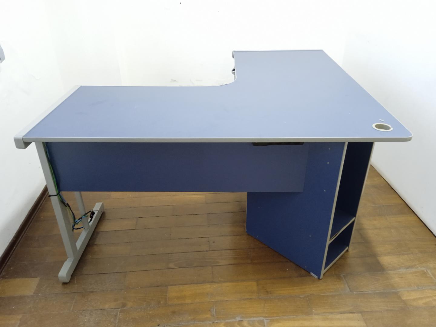 Mesa de Escritório em L c/ 2 gavetas em MDF Azul 73 cm x 140 cm x 138 cm