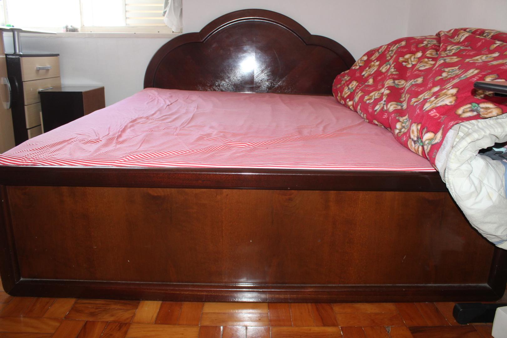 Cama de Casal Queen Size s/ Colchão em Madeira Maciça Marrom 115 cm x 170 cm x 207 cm