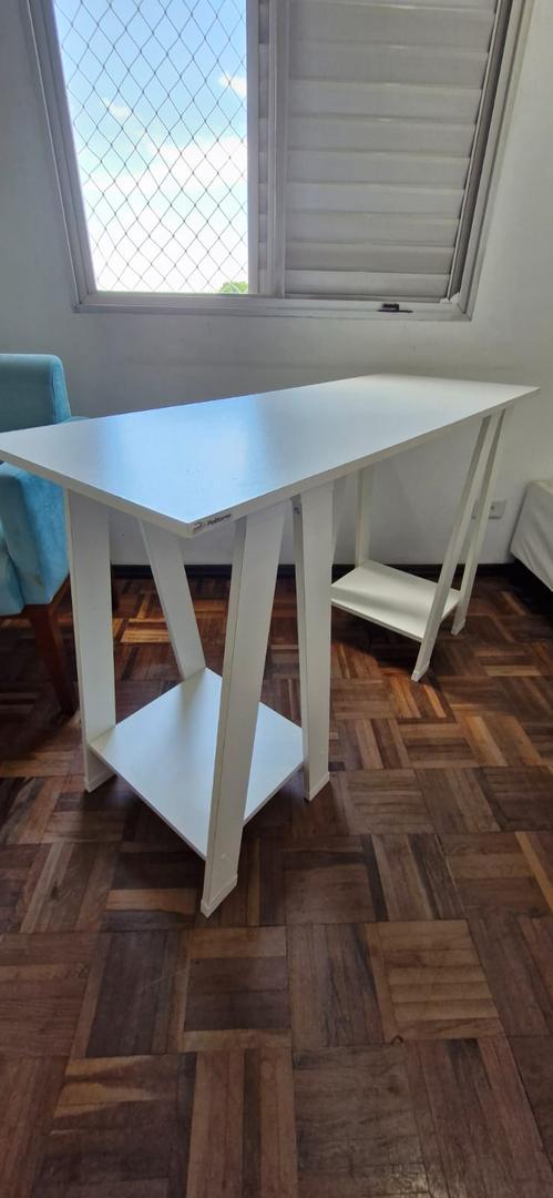 Escrivaninha / Mesa de Escritório cavete em MDF Branco 76 cm x 45 cm x 120 cm