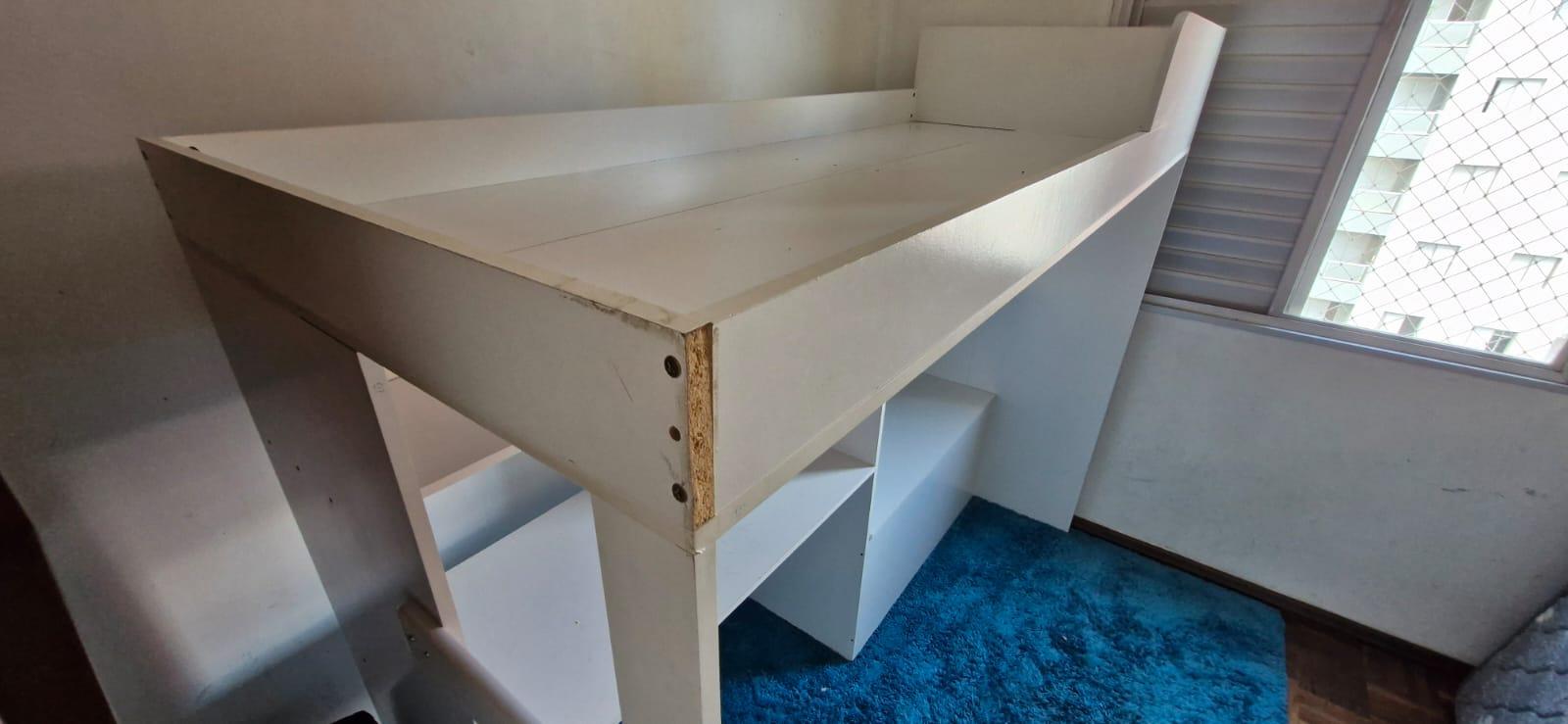 Cama solteiro multifuncional  em MDF Branco 148 cm x 125 cm x 192 cm