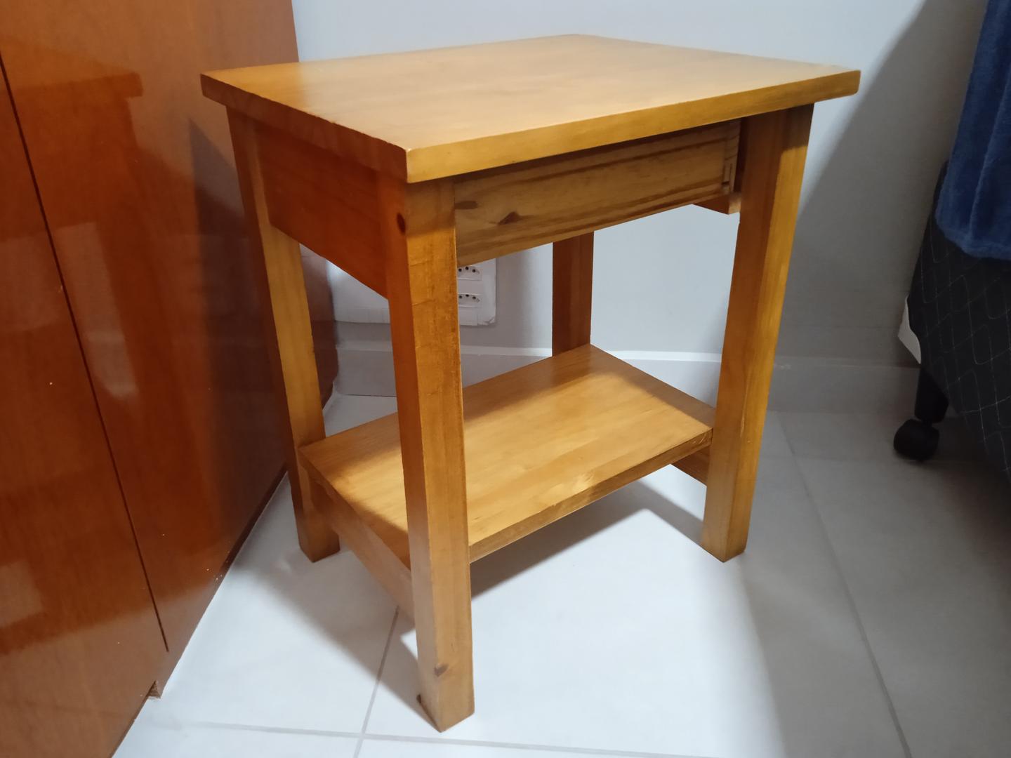 Mesa de Cabeceira c/ 1 Gaveta  em Madeira Marrom 50 cm x 41 cm x 35 cm