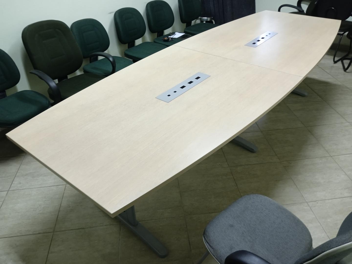 Mesa de reunião em MDF / Metal Bege 76 cm x 110 cm x 300 cm