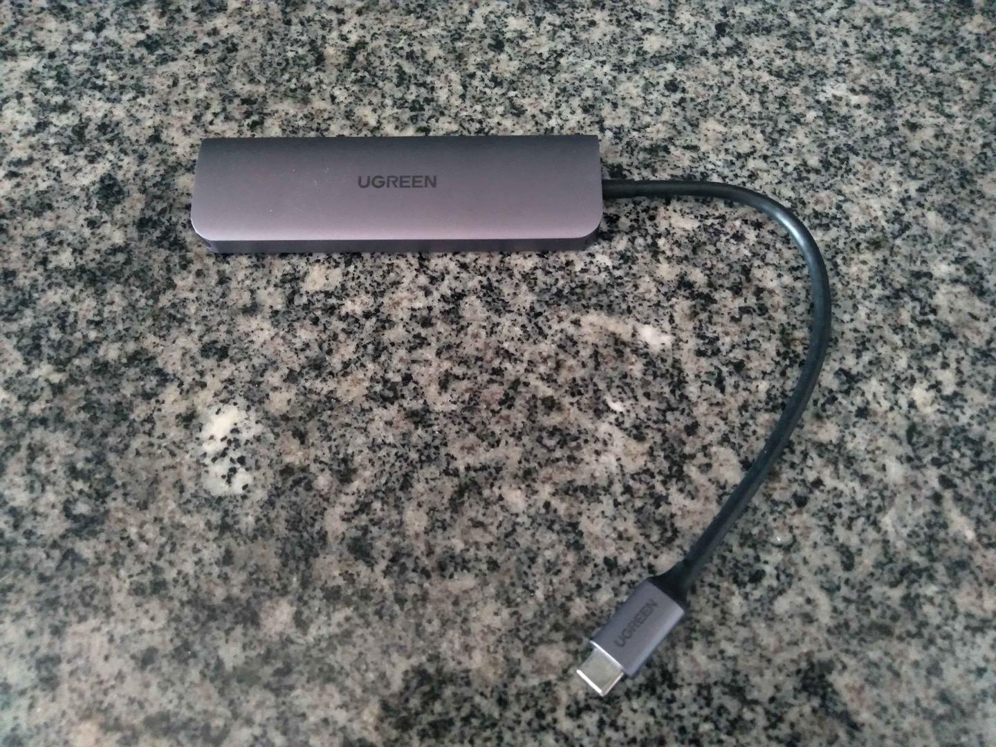 Adaptador de notebook tipo C UGREEN Cinza