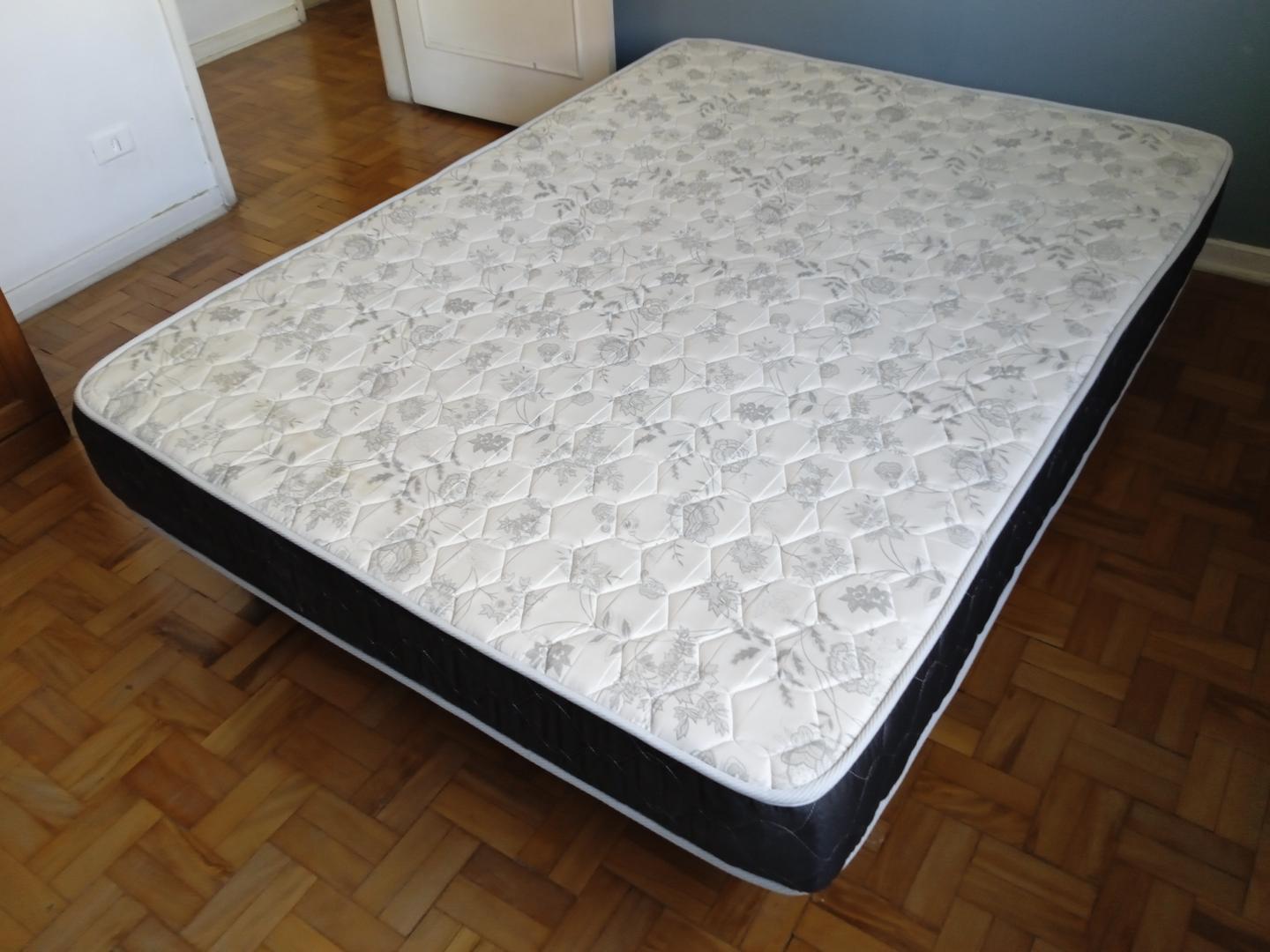 Colchão de Casal Prata Floral em Tecido Bege 21 cm x 190 cm x 137 cm