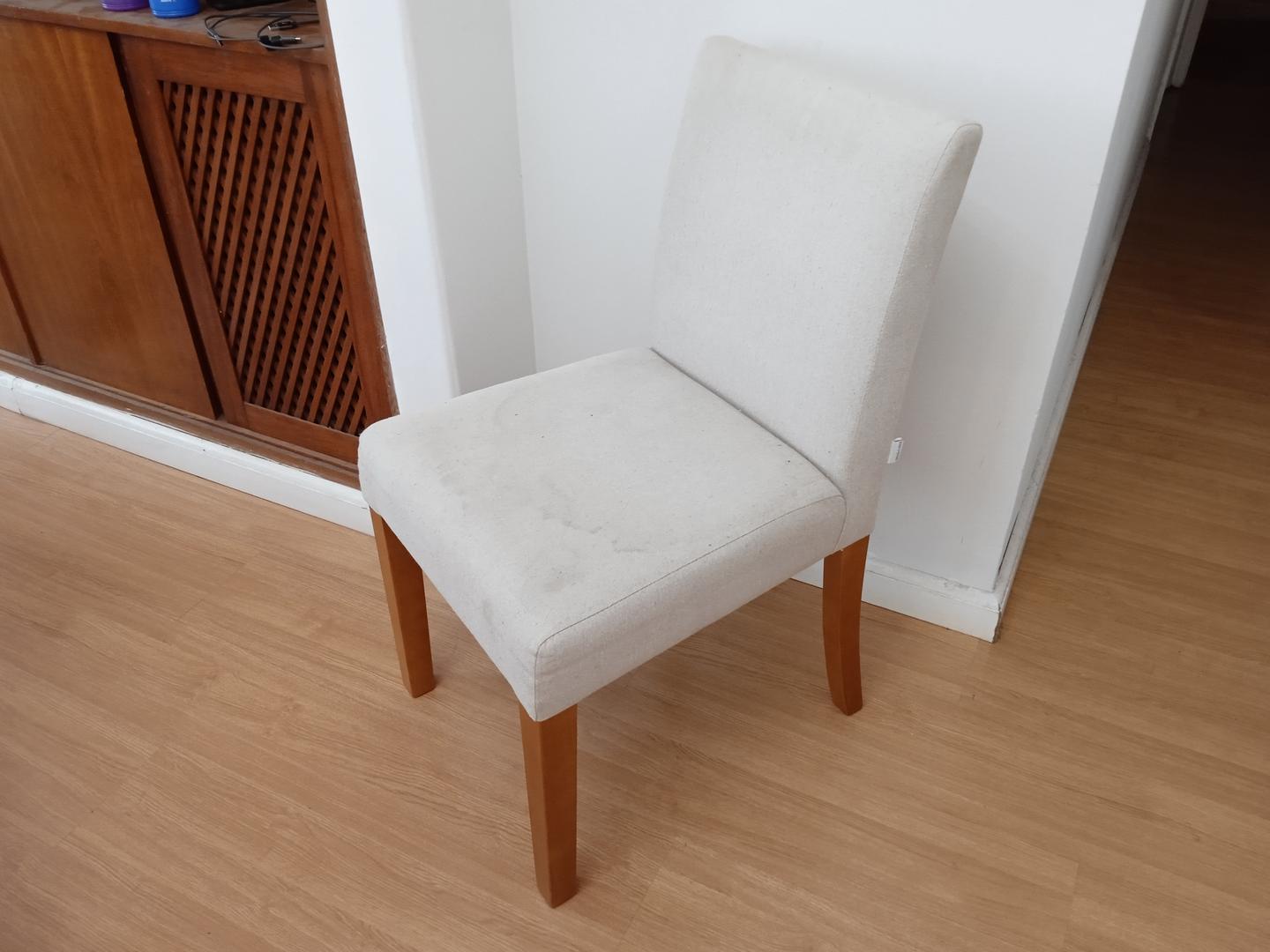 Cadeira de Jantar Tok&Stok em Madeira / Estofado Bege 75 cm x 46 cm x 51 cm