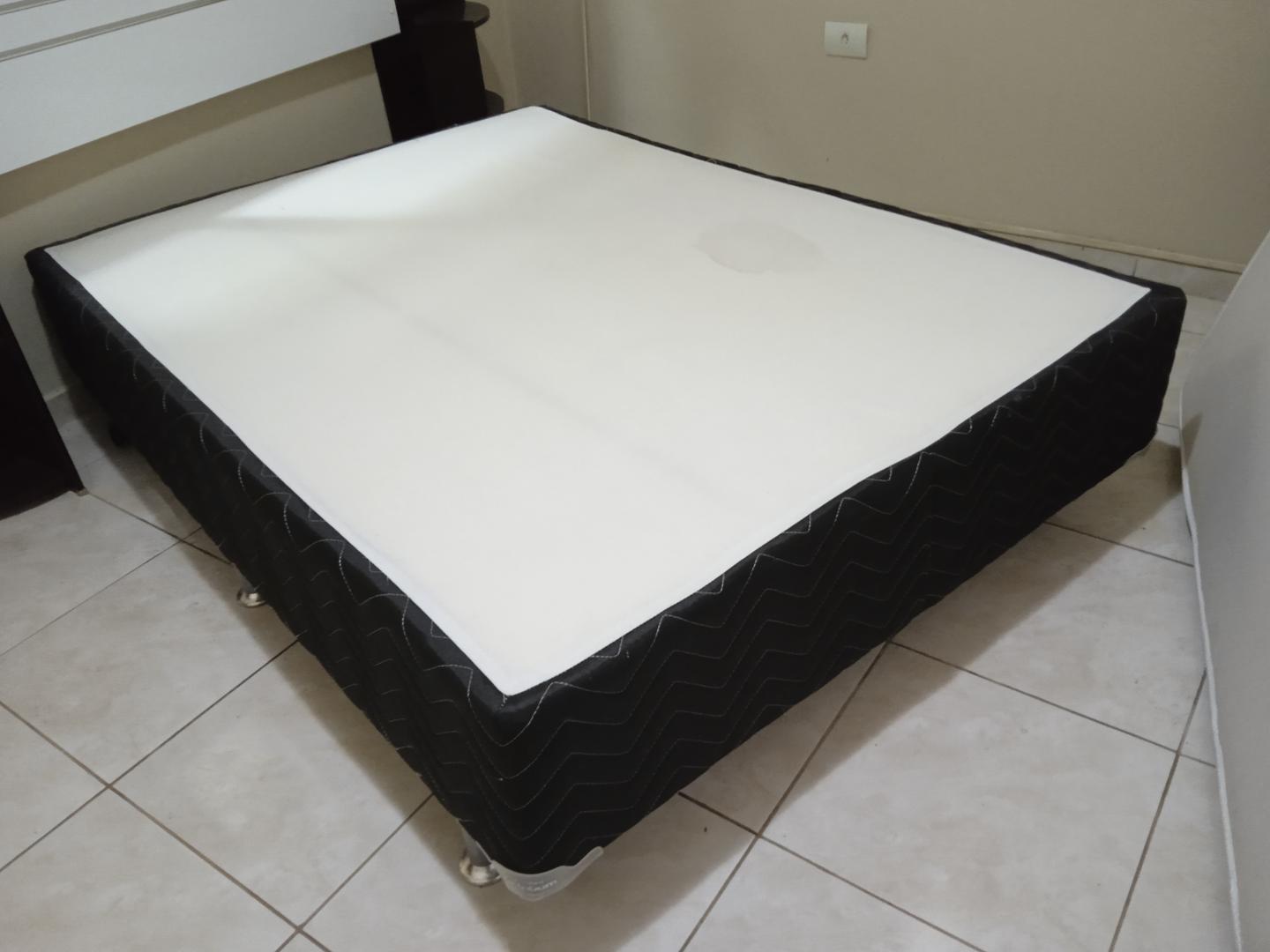 Cama box de casal padrão Ortobom em Tecido / Madeira Branco 45 cm x 138 cm x 188 cm