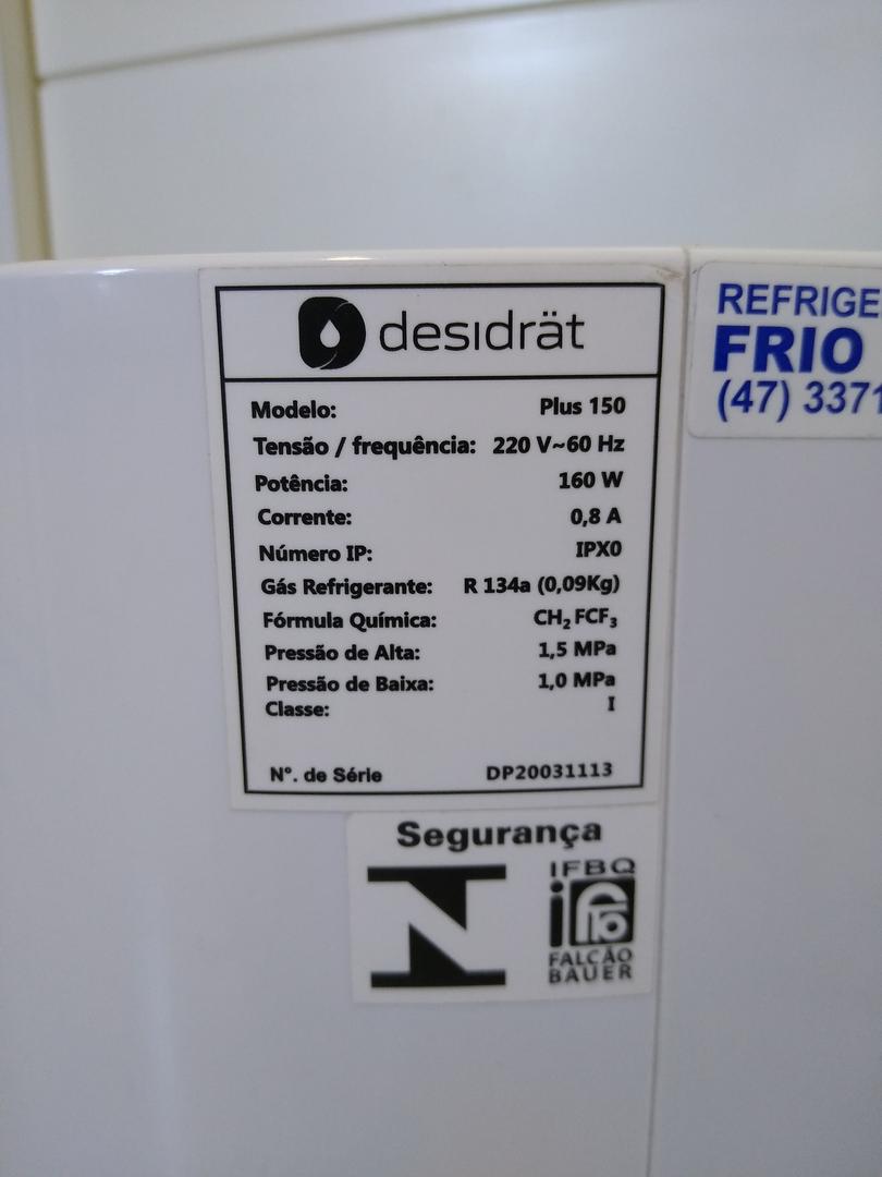 Desumidificador de Ar Desidrat Plus 150 / Plástico Branco 45 cm x 30 cm x 25 cm