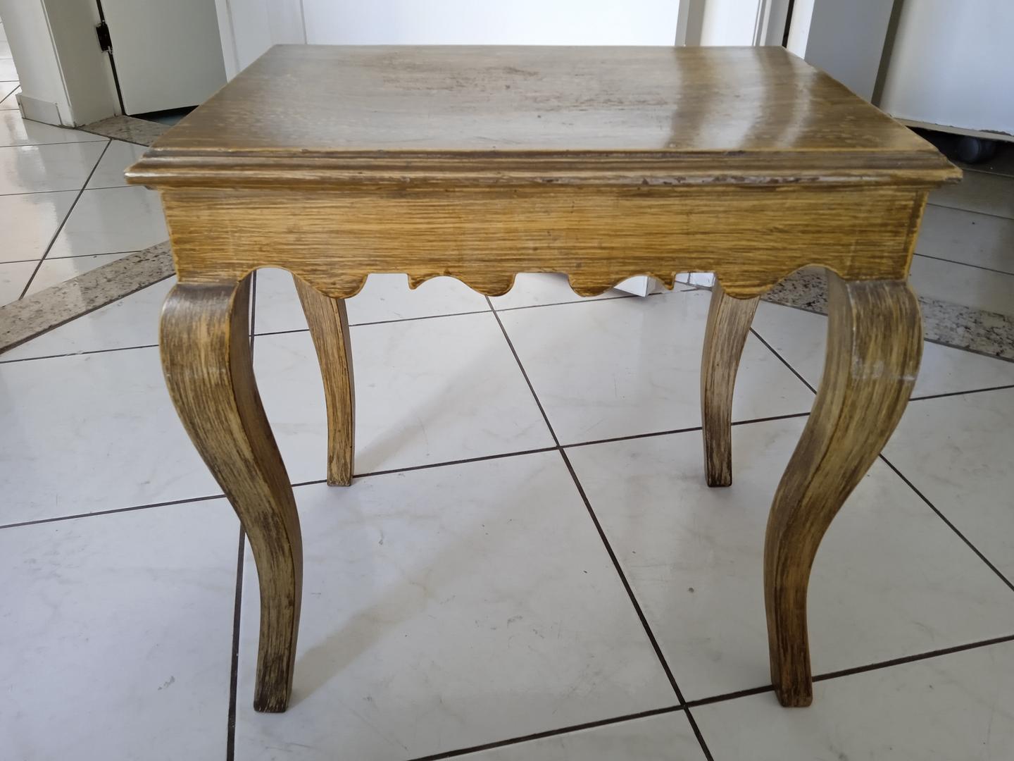 Mesa de apoio Antiga em Madeira Marrom 54 cm x 38 cm x 52 cm