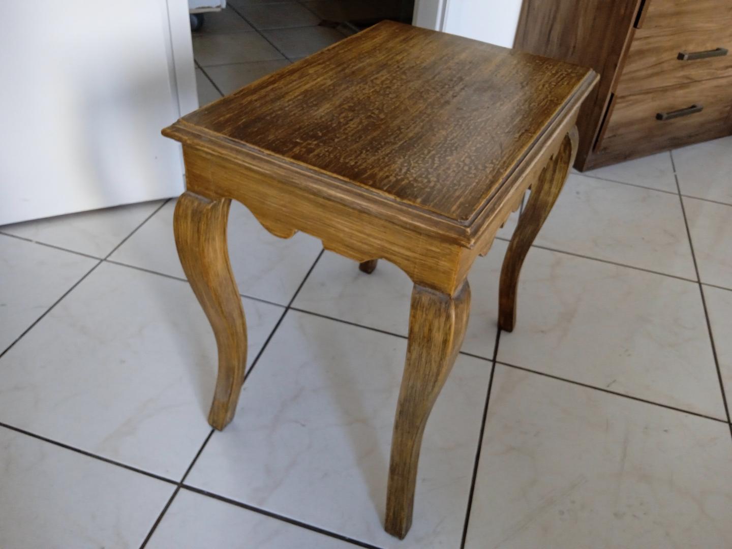 Mesa de apoio Antiga em Madeira Marrom 54 cm x 38 cm x 52 cm