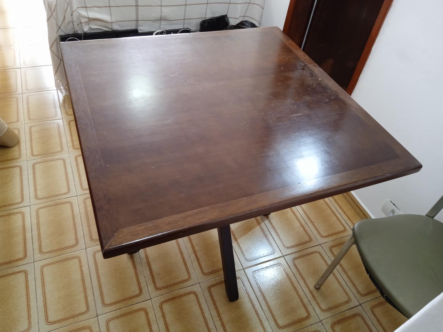 Mesa de Apoio quadrada Franco Bachot em Madeira Marrom 78 cm x 90 cm x 90 cm