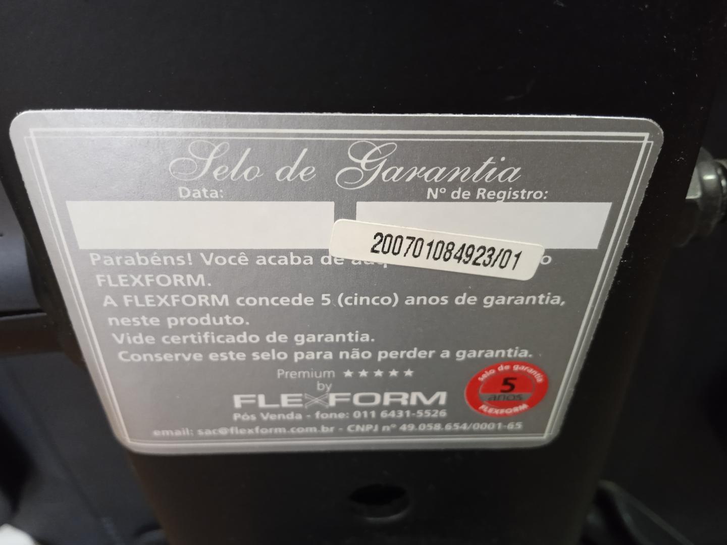 Cadeira giratória c/ rodas e s/ braços Flexform em Estofado / Tecido Vermelho