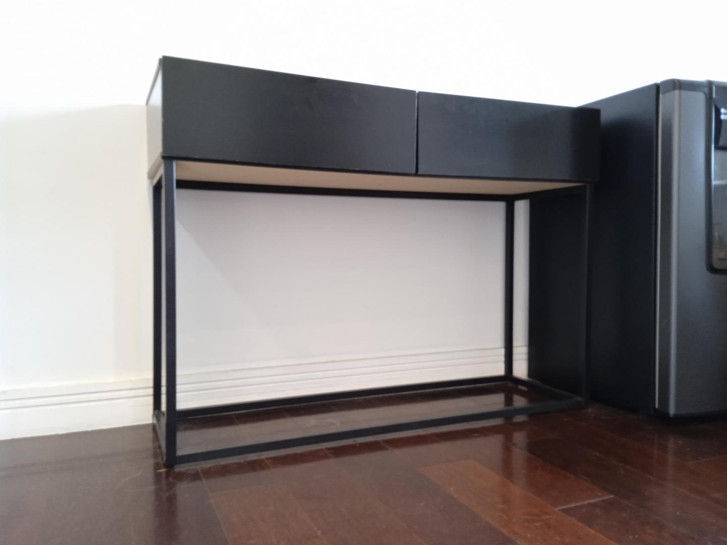 Aparador c/ 2 gavetas em MDF Preto 74 cm x 110 cm x 37 cm