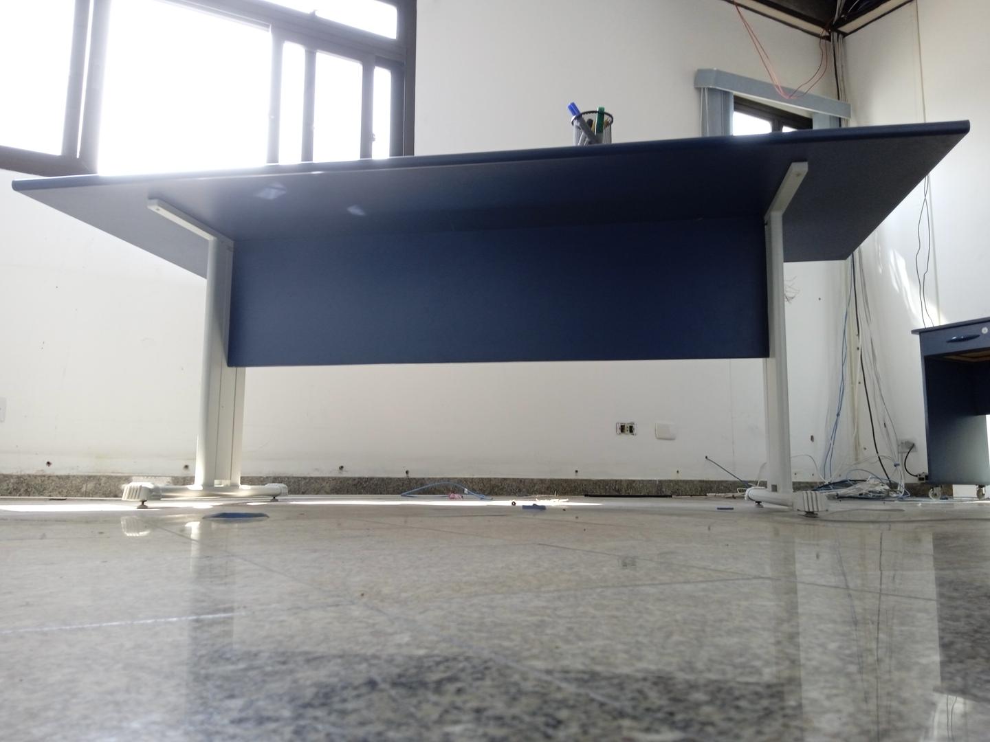 Mesa de reunião retangular em Aço / MDF Azul 74 cm x 200 cm x 92 cm