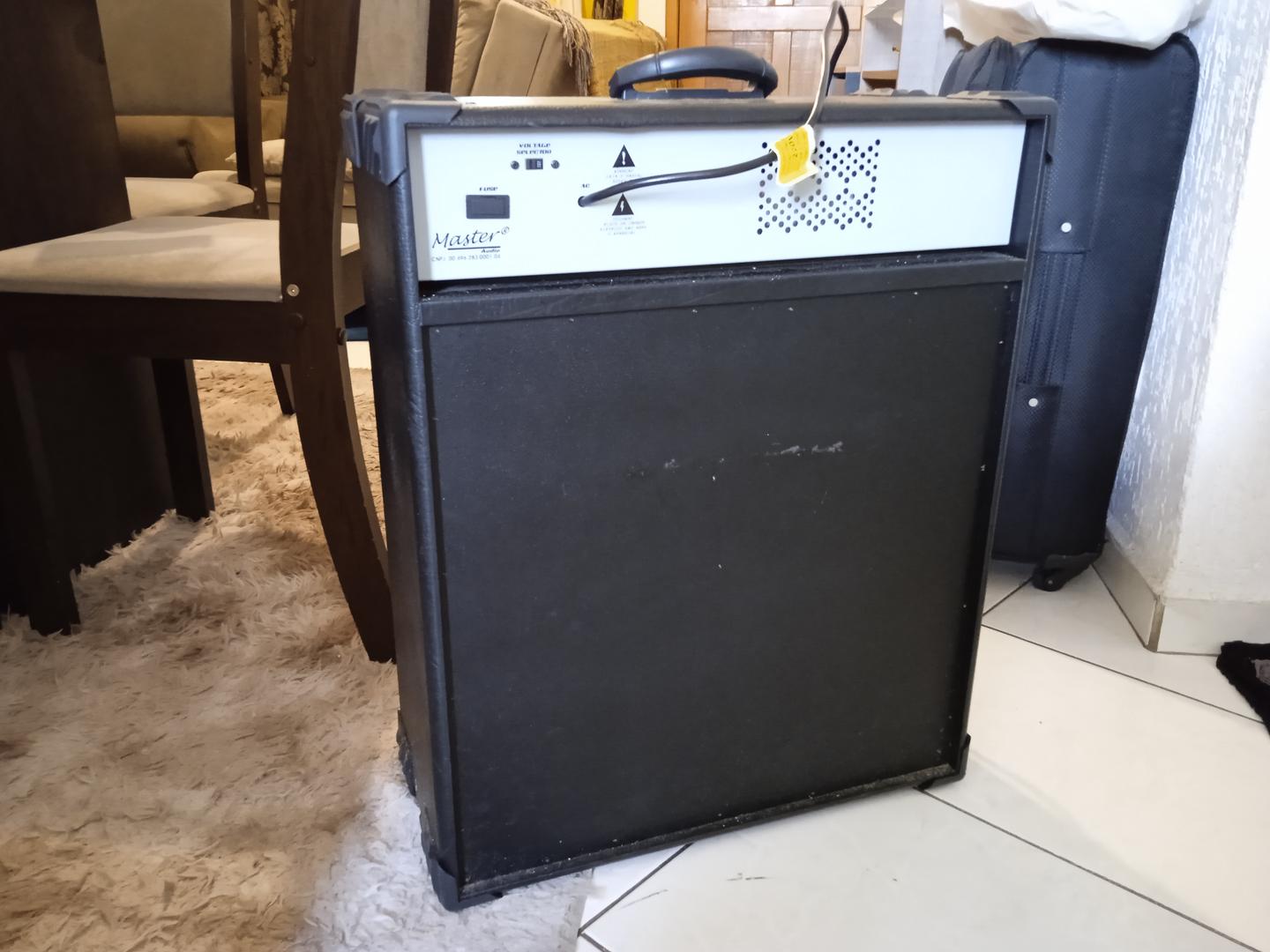 Caixa amplificadora Master Mu 200 Preto