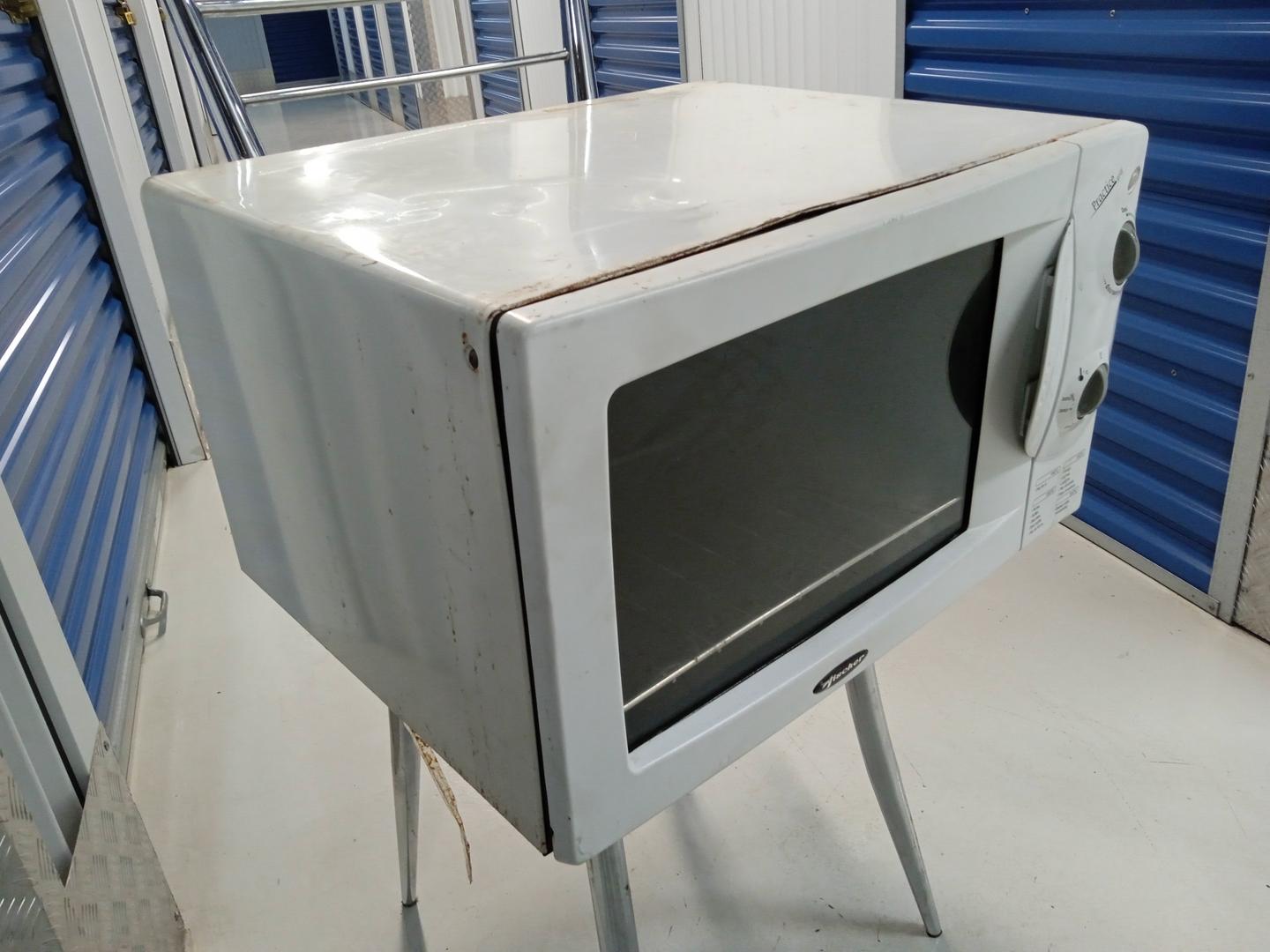 Forno elétrico Fischer 5134-9694 em Aço Branco 35 cm x 58 cm x 47 cm