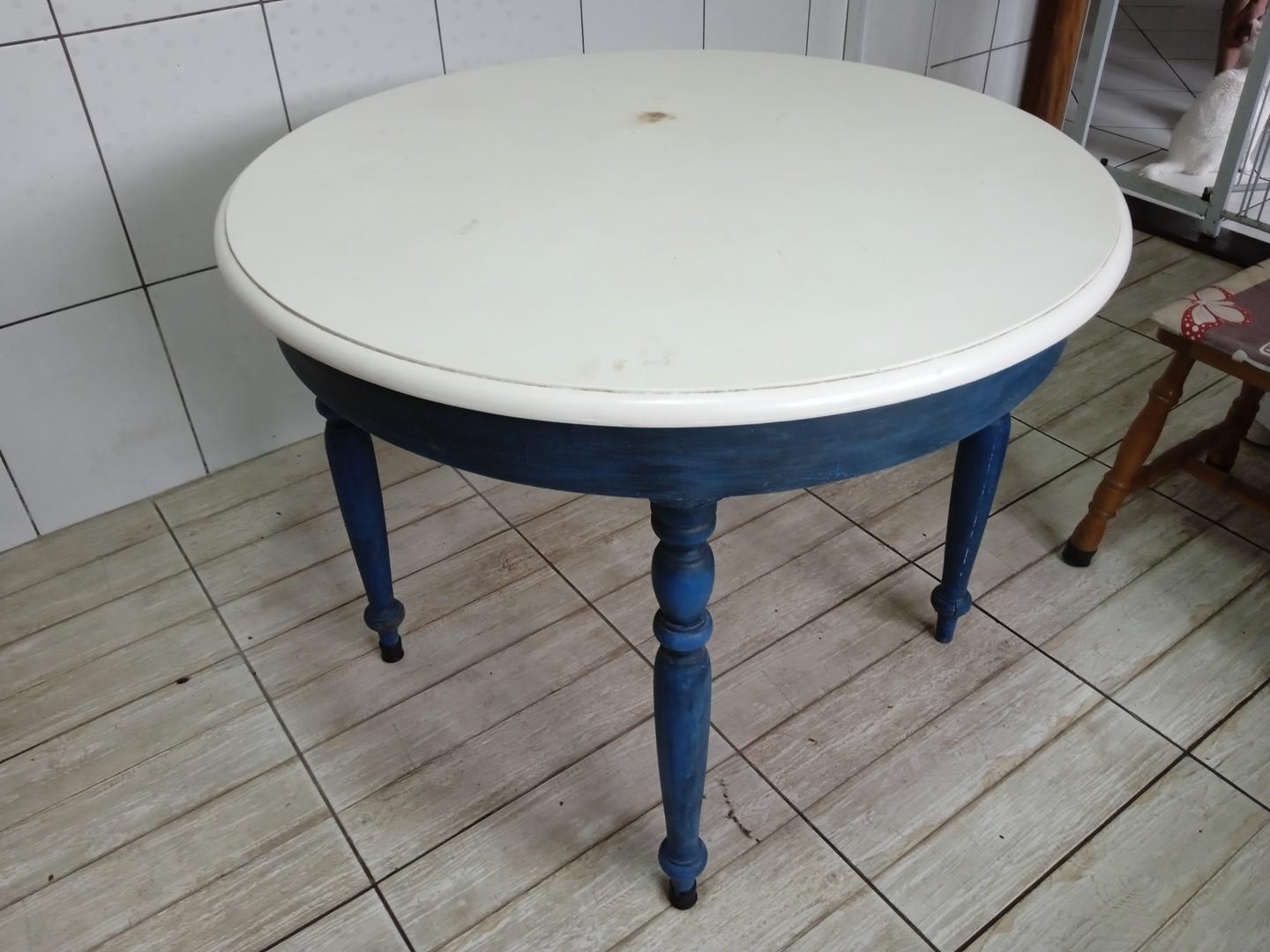 Mesa de jantar redonda em Madeira Azul 78 cm x 98 cm x 98 cm