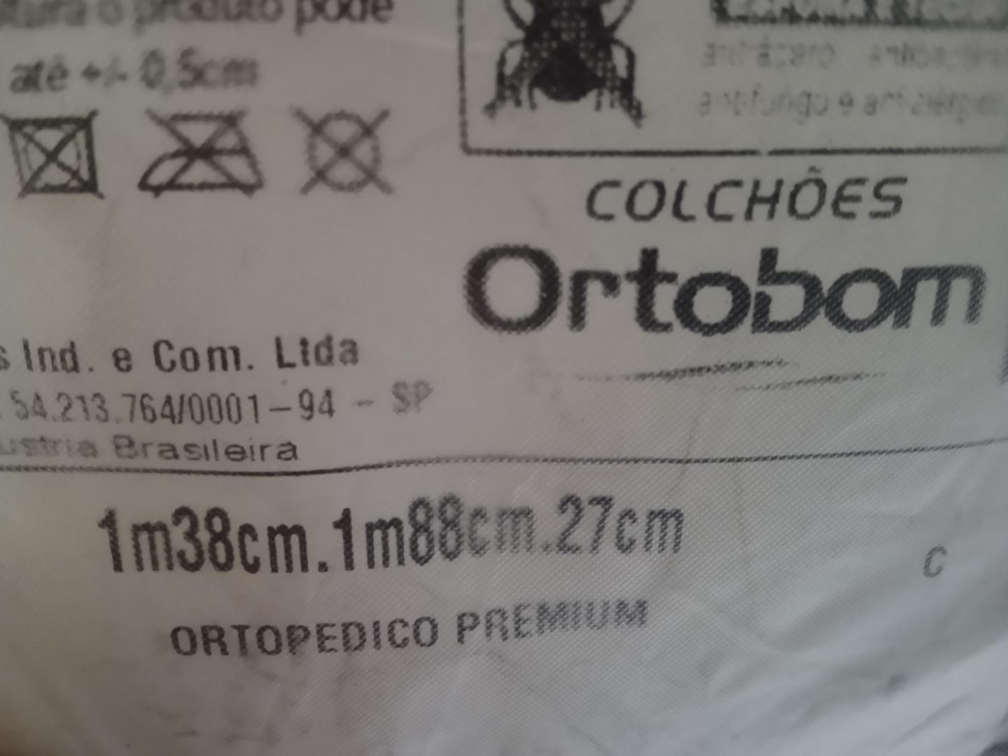 Colchão casal padrão Ortobom Ortopédico Premium em Tecido / Espuma Bege