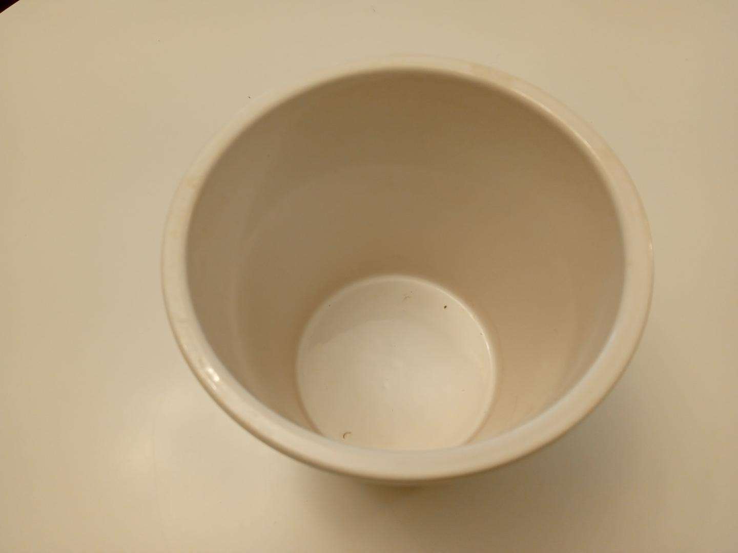 Vaso em Porcelana Branco 15 cm x 17 cm x 17 cm