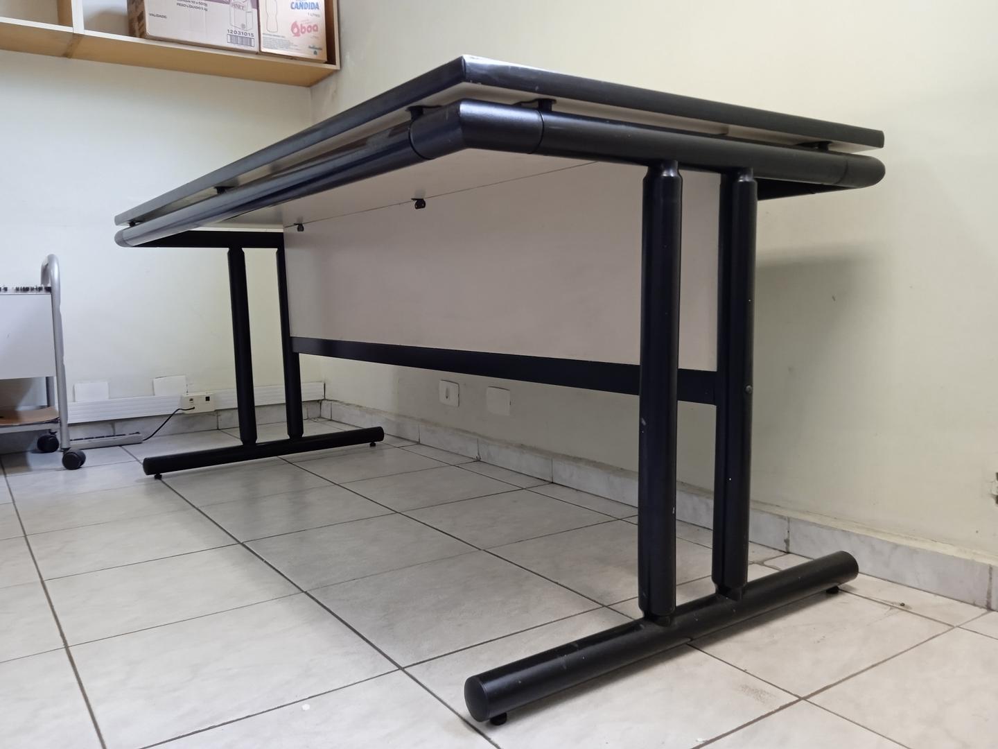 Mesa de Escritório retangular em Aço / MDF Bege 76 cm x 180 cm x 80 cm