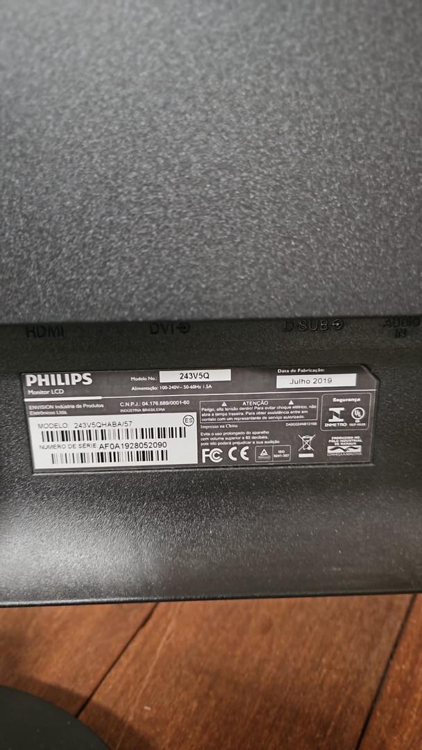 Monitor LCD Philips Modelo 243V5Q 