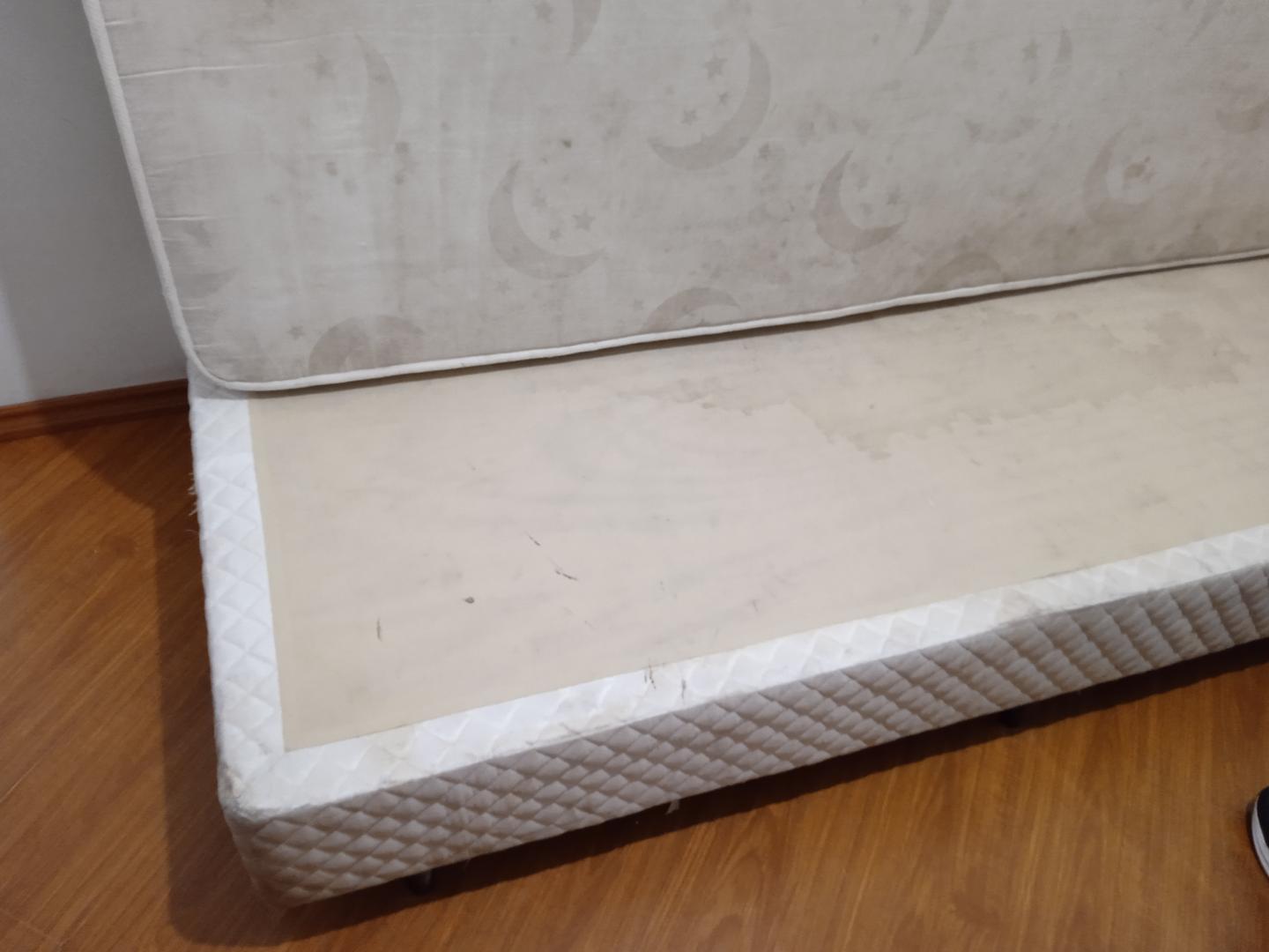 Cama box de solteiro Ecoflex em Madeira / Tecido Bege 34 cm x 94 cm x 198 cm