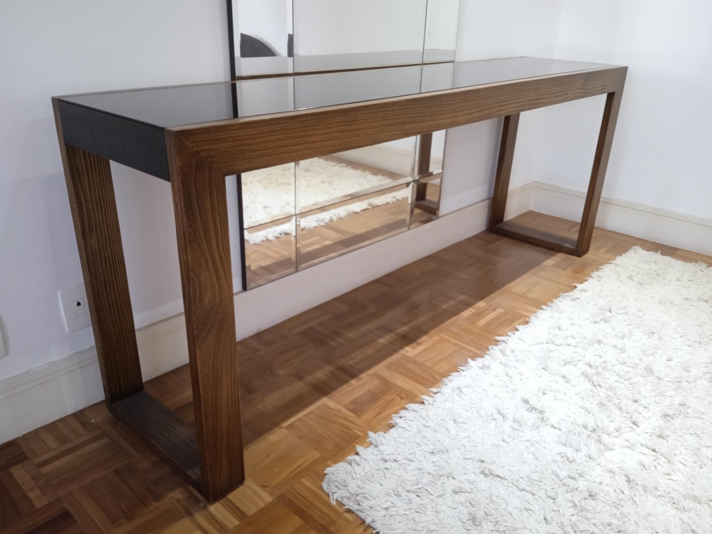 Aparador em MDF Marrom 78 cm x 200 cm x 45 cm