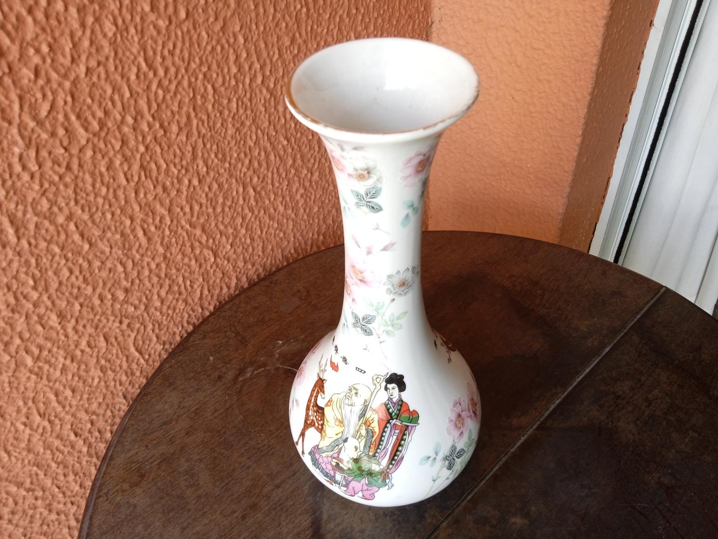 Vaso Decorativo em Porcelana Branco 26 cm x 13 cm x 13 cm