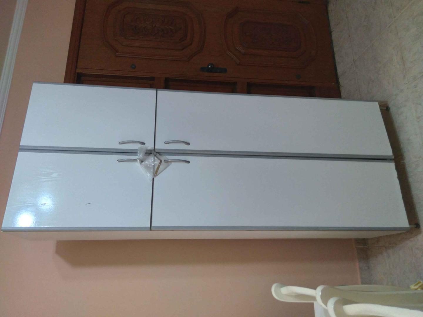 Armário de Cozinha 4 portas/4 prateleiras  em MDP Branco 212 cm x 80 cm x 35 cm
