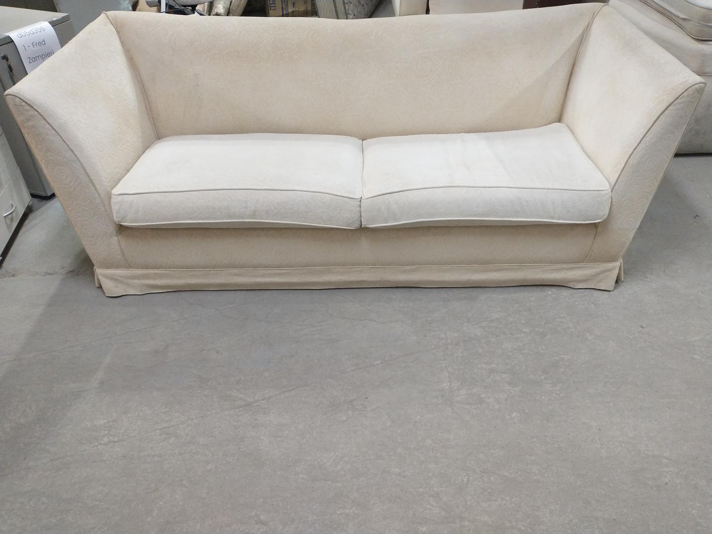 Sofa c/ 3 lugares em Estofado / Tecido Branco 82 cm x 210 cm x 85 cm