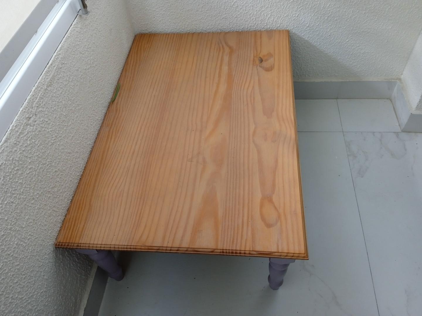 Mesa de Centro em MDF Lilas 35 cm x 60 cm x 90 cm