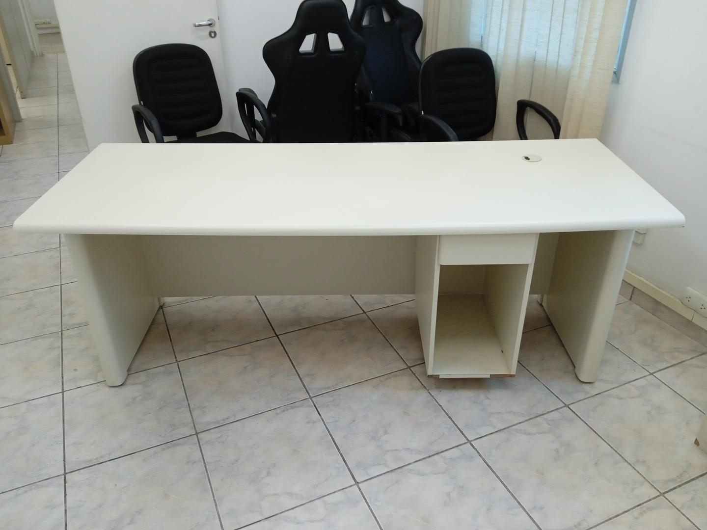 Mesa de Escritório c/ 1 gaveta e 1 nicho em MDF Bege 75 cm x 200 cm x 75 cm