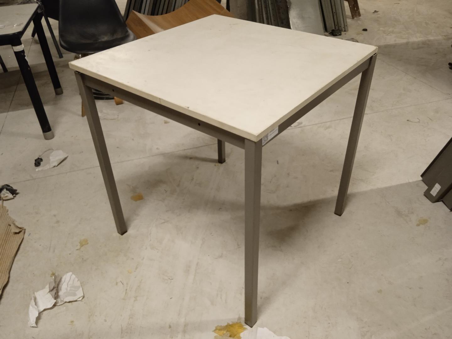 Mesa de Escritório Quadrada em Aço / MDF Cinza 75 cm x 70 cm x 70 cm