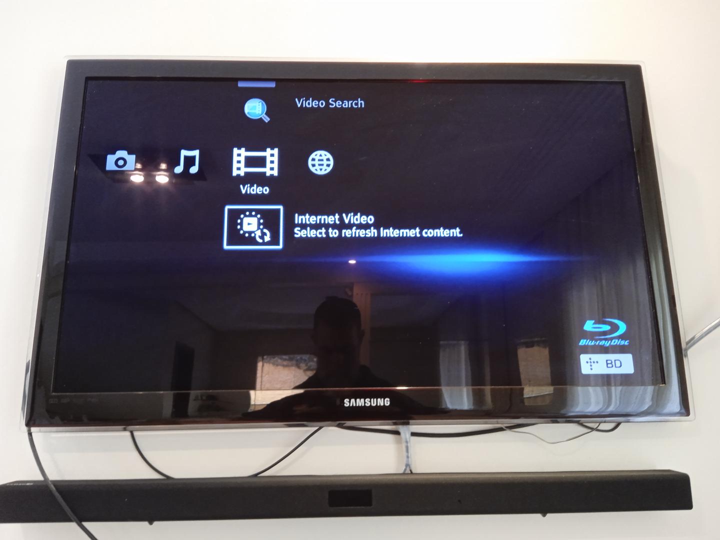 Televisão Samsung Preto